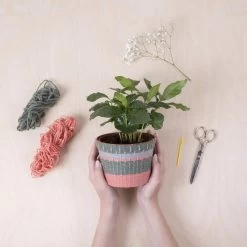 KIKKERLAND KNIT YOUR OWN PLANTER COVER KIT -Online Camping Angebote 5637990665 c knit your own planter cover kit kikkerland 24