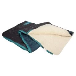 VICKYWOOD X VOITED CLOUDY TOUCH KISSENDECKE - Decke -Online Camping Angebote 5638036750 c vickywood x voited cloudy touch kissendecke vickywood 24